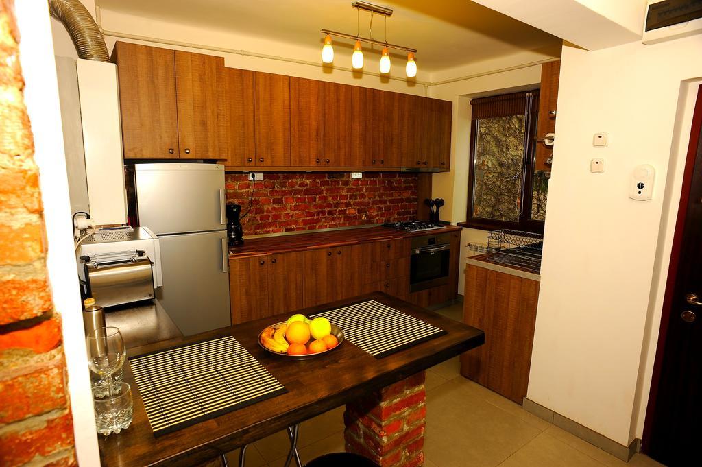 Apartament Downtown Cluj Napoca Bagian luar foto